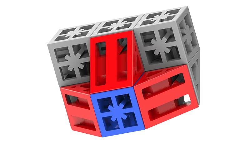 build structures using pluggable cubic bricks